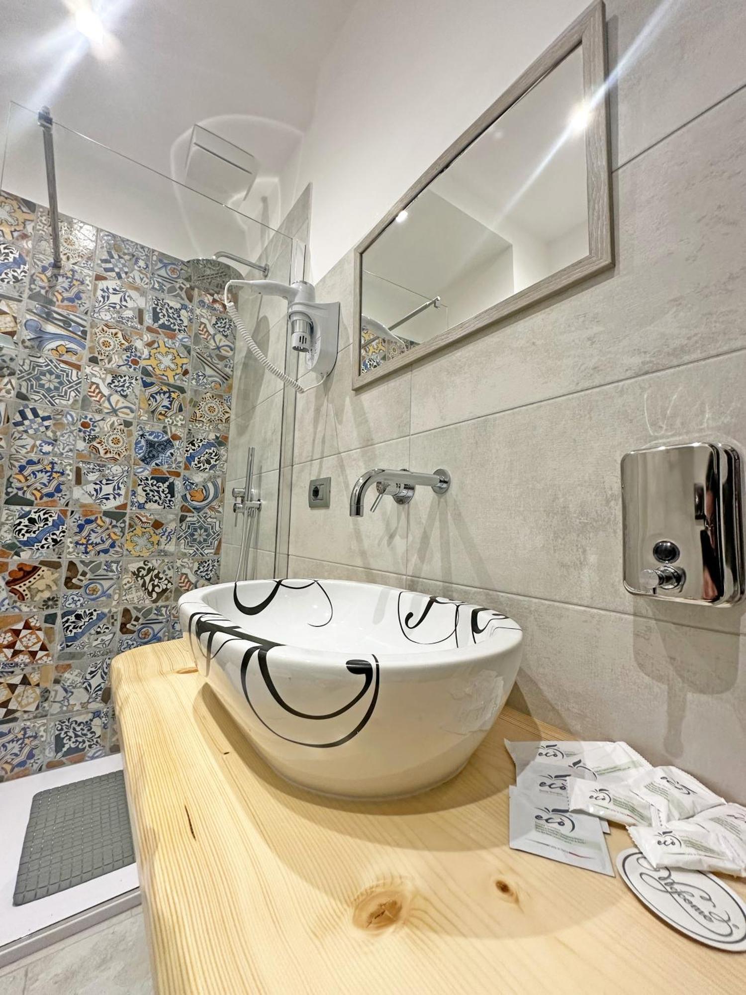 Red Rose Exclusive Rooms San Cesareo Exterior photo